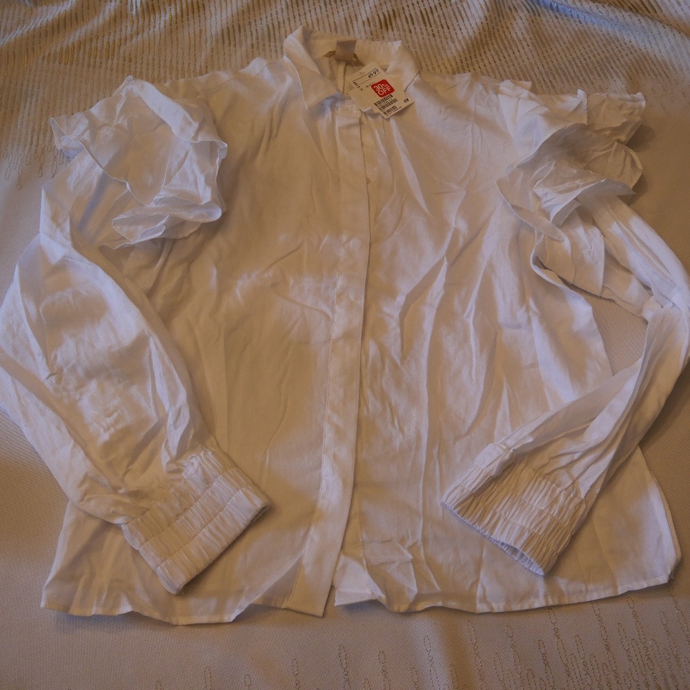 NWT H&M Ruffle Button Down Shirt